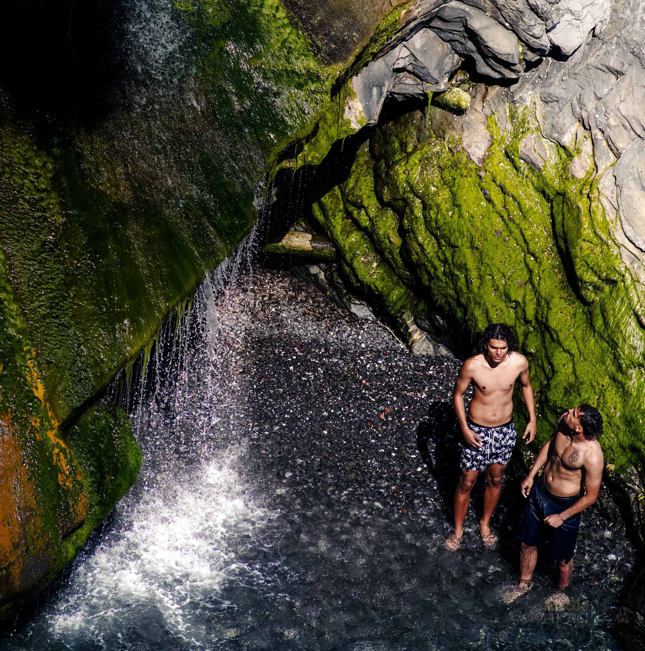 Sotto la cascata